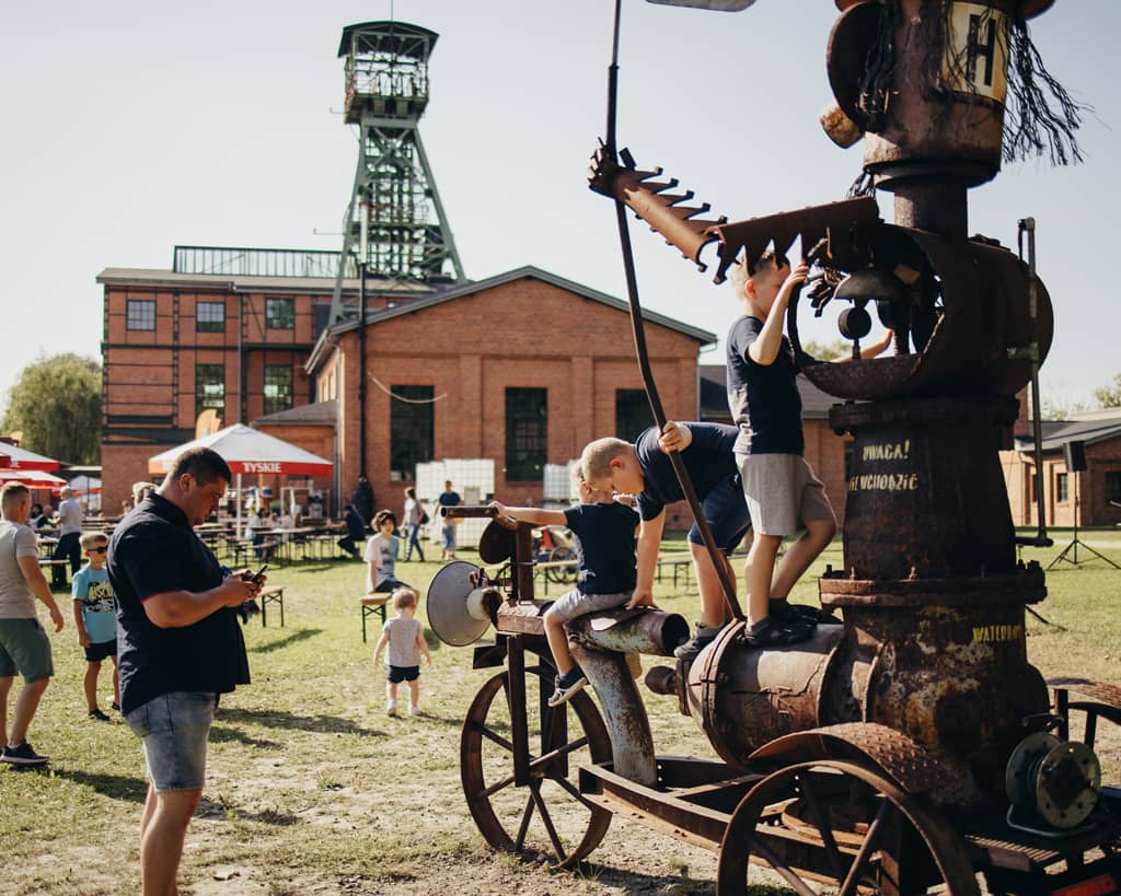 Indu2021_110921153937